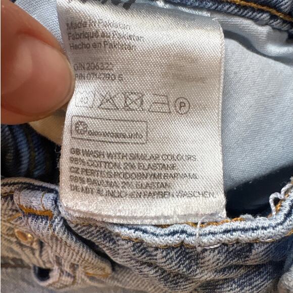 H&M light wash high rise button fly straight leg womens jeans SIZE 8 - Picture 5 of 6
